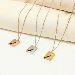 COLLAR CARTA CON SOBRE PERSONALIZADO LÁSER