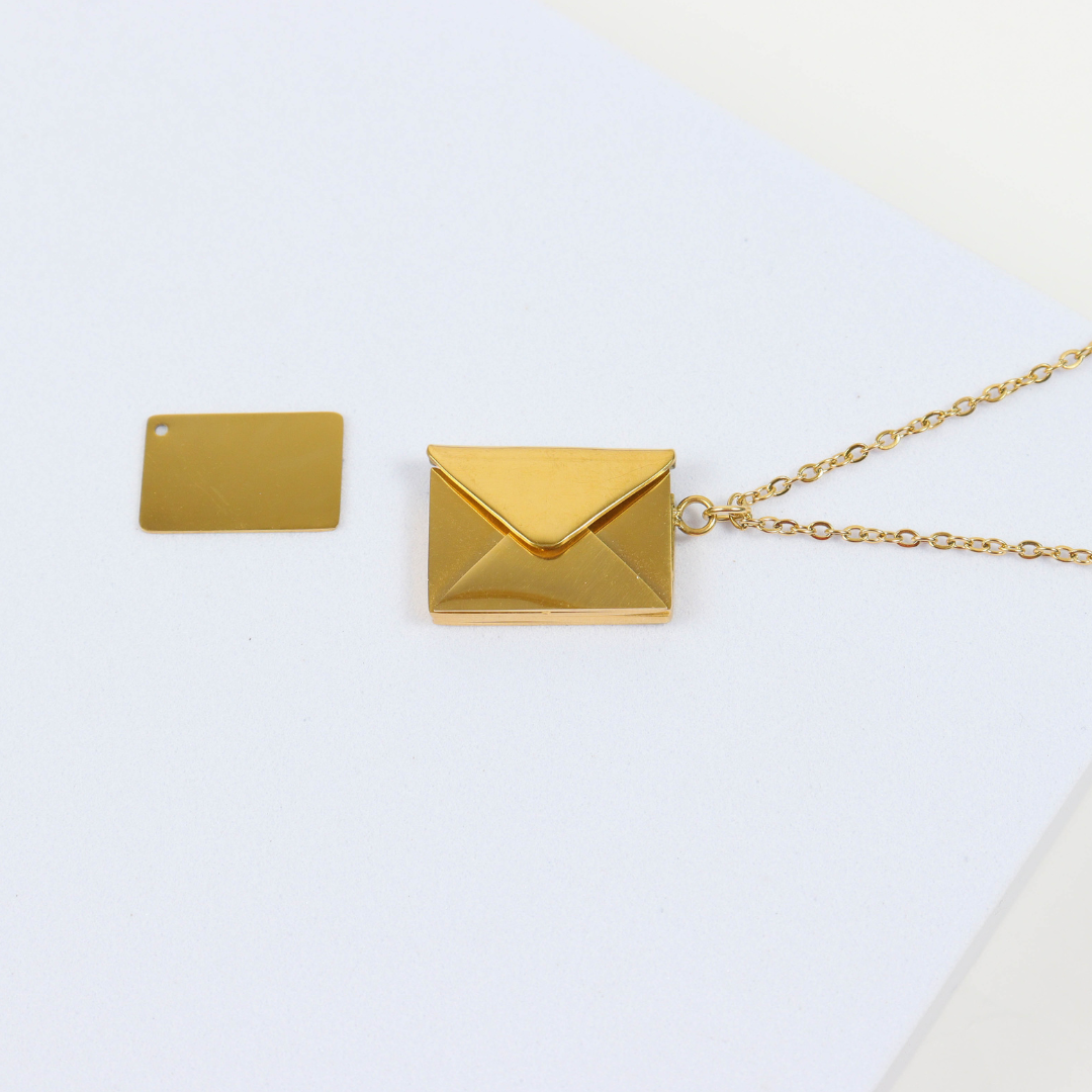 COLLAR CARTA CON SOBRE PERSONALIZADO LÁSER